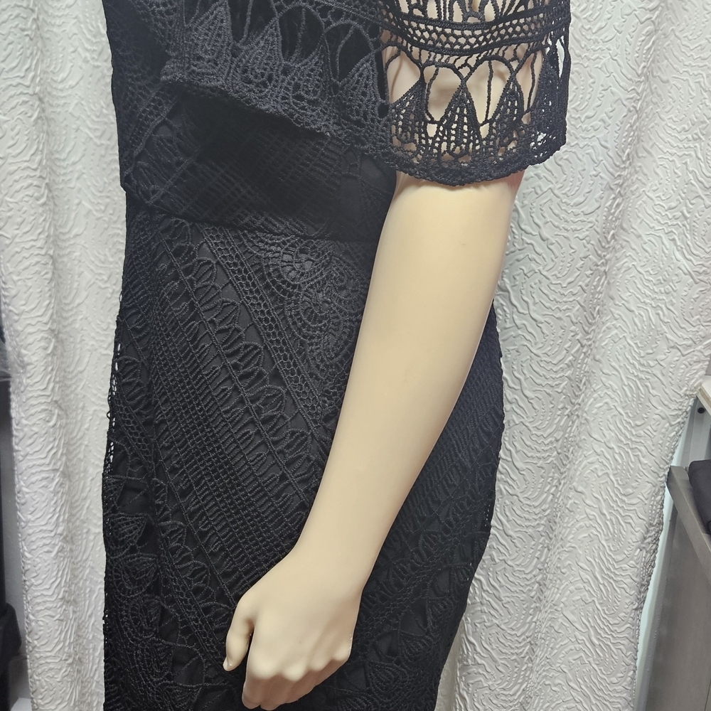 City Chic Black Cold Shoulder Sheath Dress - Picture 8 of 11